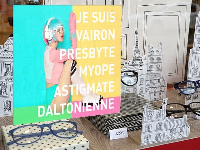 etiquette-vitrophanie-visble-a-travers-vitrine