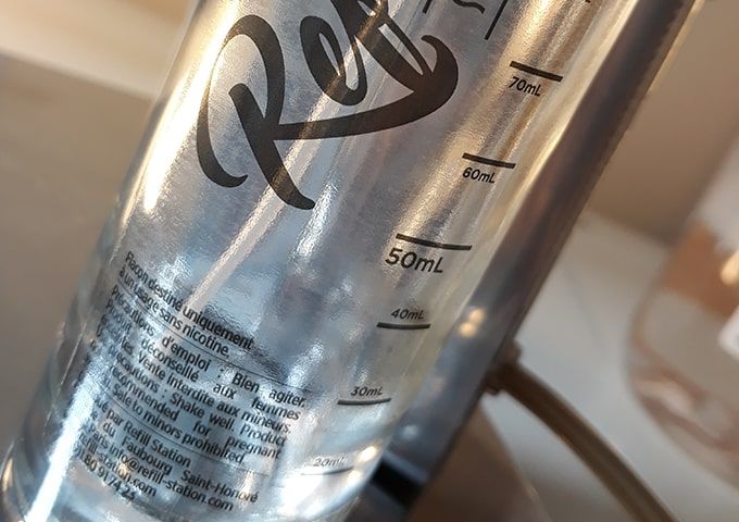 Etiquette transparente- packaging - boissons- alcool- bouteille- spiritueux - adhésive - autocollant
