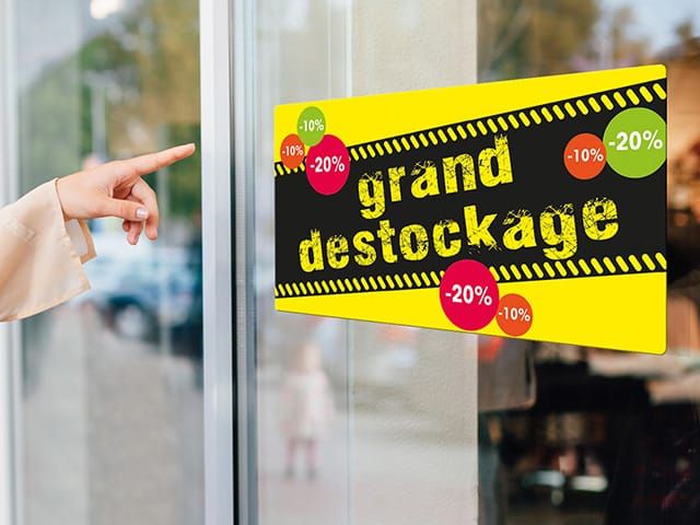 Etiquette adhésive-autocollante- repositionnable- réutilisable- modifiable-vitrophanie
